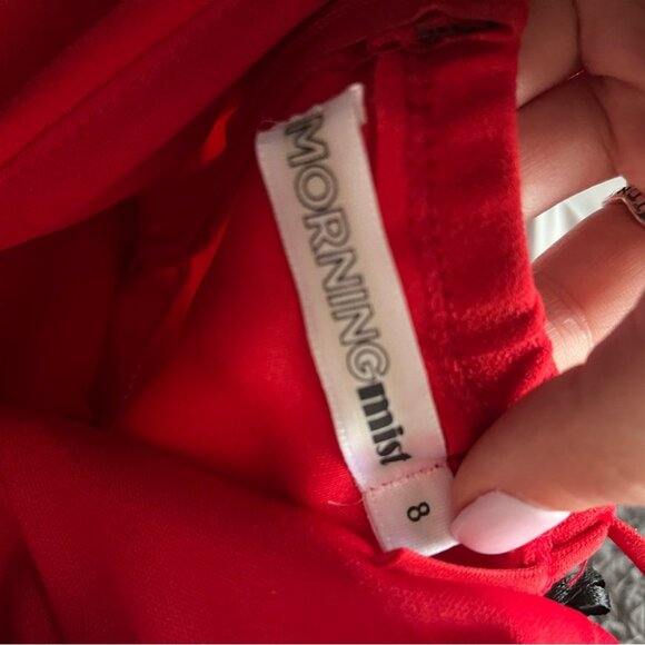 COPY - Midi red dress size 8 only worn once - Picture 2 of 4